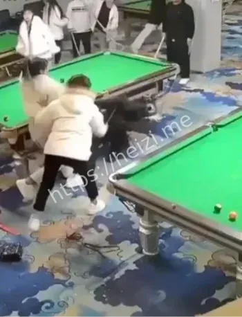 台球厅砍人事件